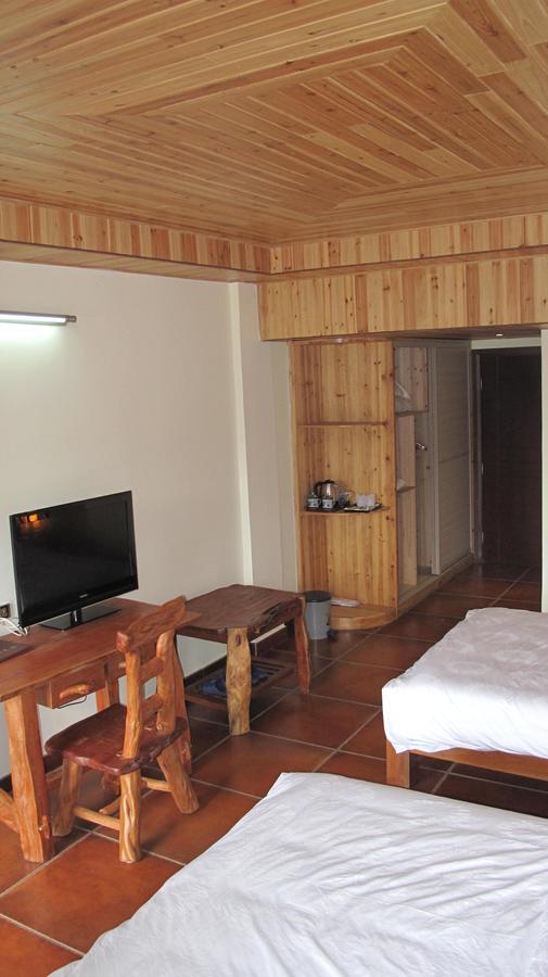 לונגשנג Longji Holiday Hotel מראה חיצוני תמונה